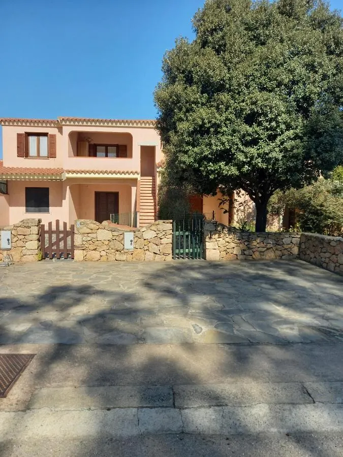 Casa Vacanza In Centro Villa San Teodoro  0*, San Teodoro (Sardinia)
